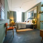 The Collector Hotel 4*