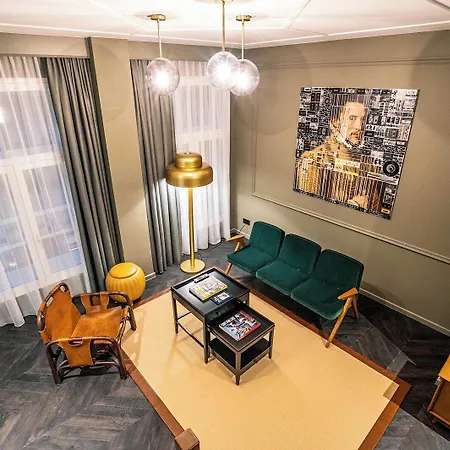 The Collector Hotel Den Haag