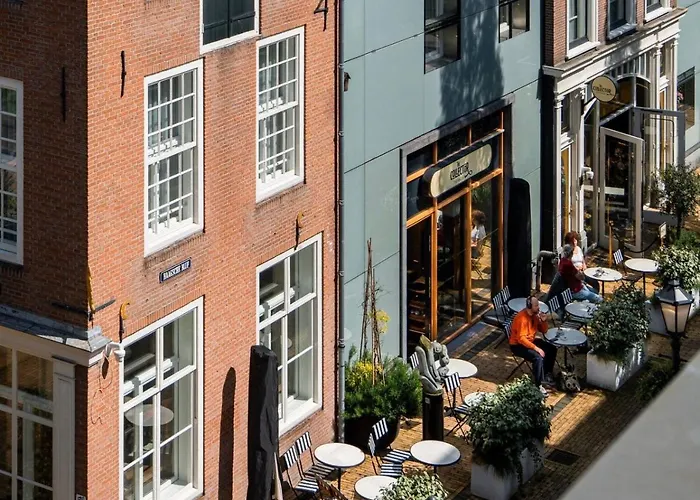 The Collector 4* The Hague